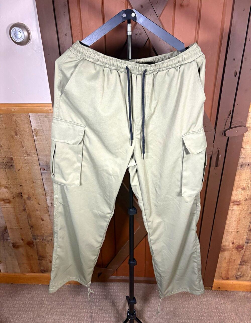SHEIN Cargo Pants Men’s M Green Solid Drawstring Elastic Waist Pockets Excellent